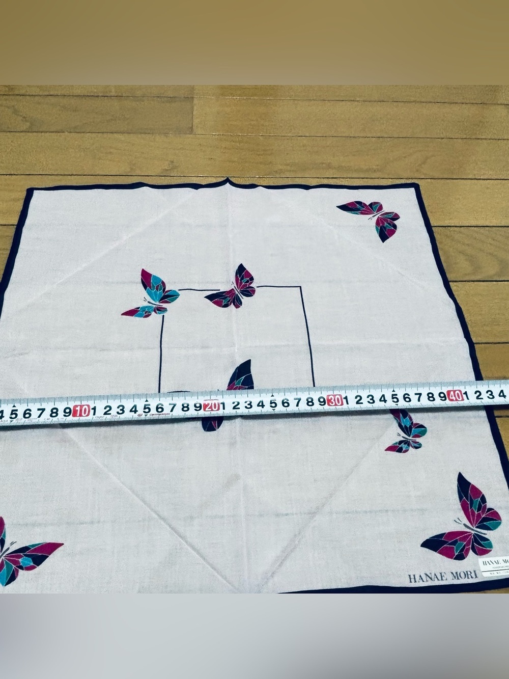 Hanae Mori White base/Multicolor 100% Cotton Handkerchief/Bandana/Scarf 43cm/17” - Picture 6 of 7